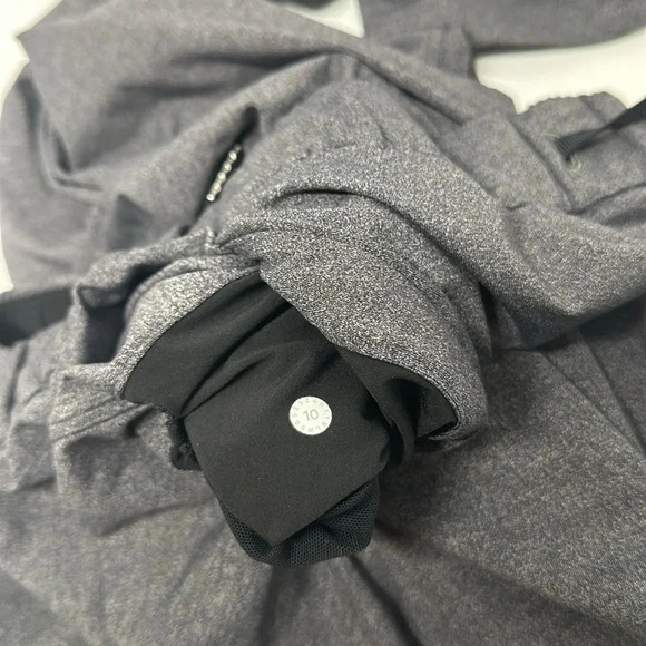 Lululemon On The Fly Pant Luxtreme Pants 27" Heathered Black W5BSES Size 10 - Picture 9 of 11